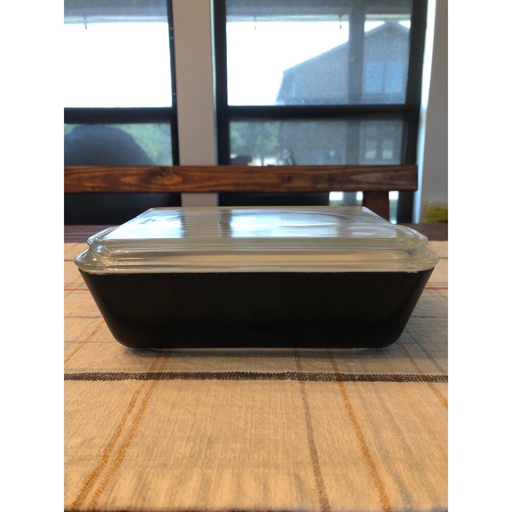PYREX RARE BLACK 503 REFRIGERATOR DISH